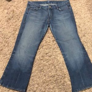 7 for All Mankind Size 29 Crop A Pocket Capris